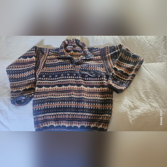 Patagonia Other - PATAGONIA Men's Multicolor Patterned Sweater